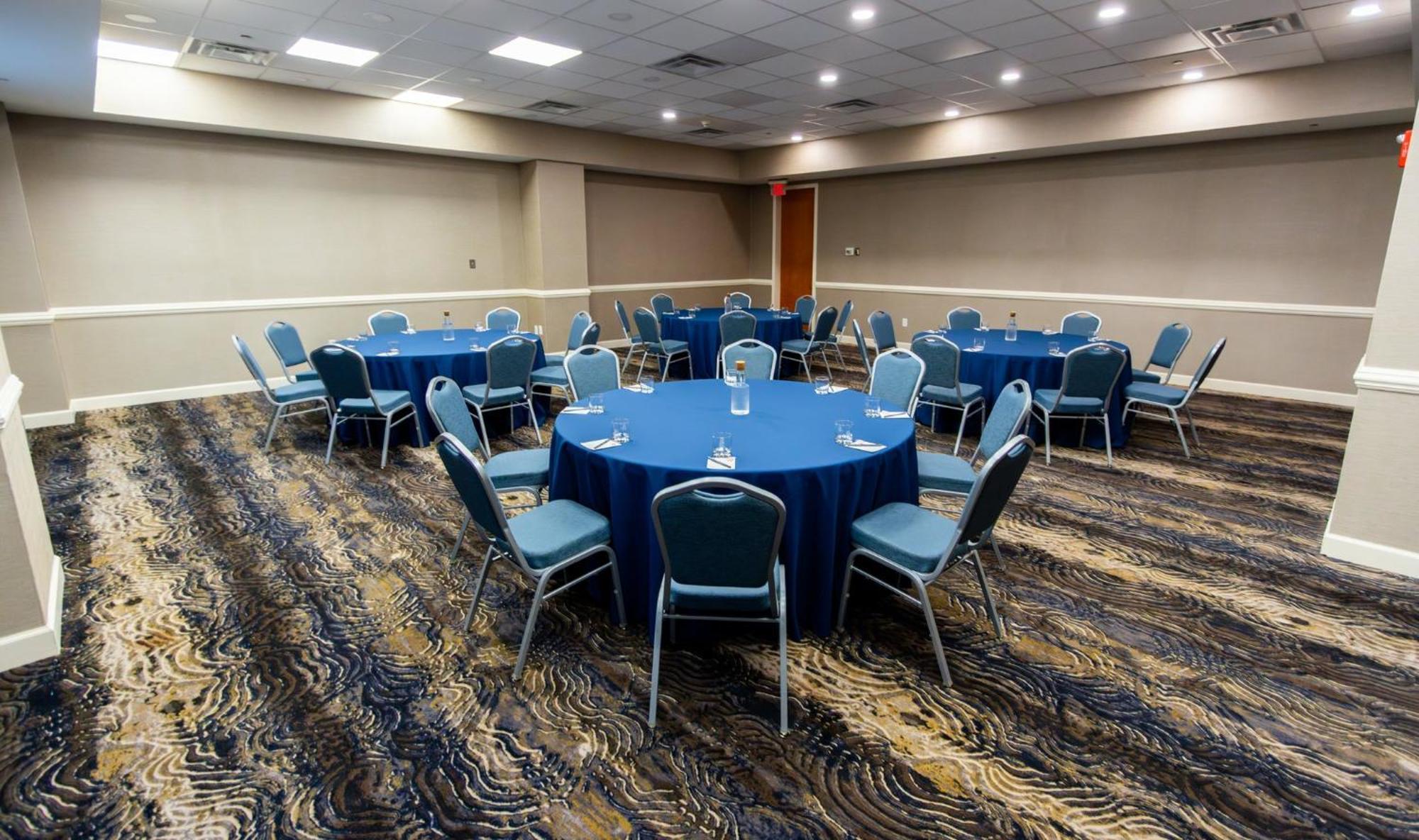 Crowne Plaza At Playhouse Square By Ihg 3* Cleveland